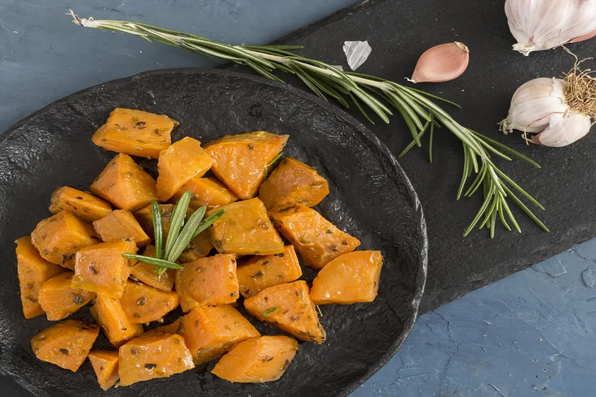 southern-candied-sweet-potatoes-3 southern candied sweet potatoes